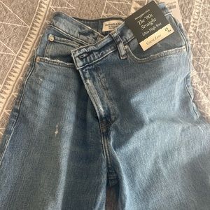 Abercrombie 90s straight jeans with crisscross waistband